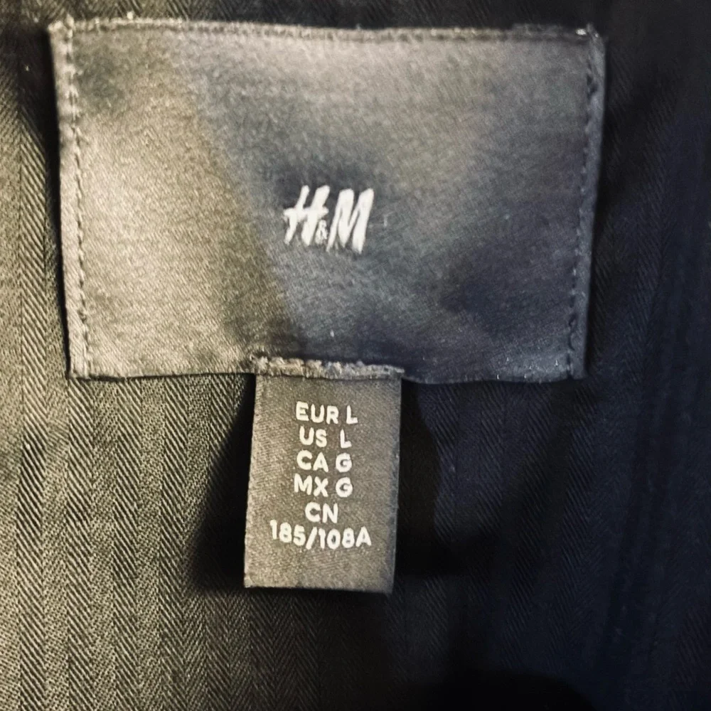 H&M NWOT Slim Fit Jacket In Soft Suede With A Fitted Silhouette. - Picture 10 of 11